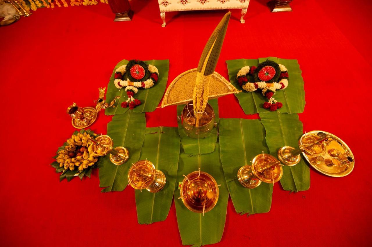 Hotel Guruvayur Darshan Buitenkant foto