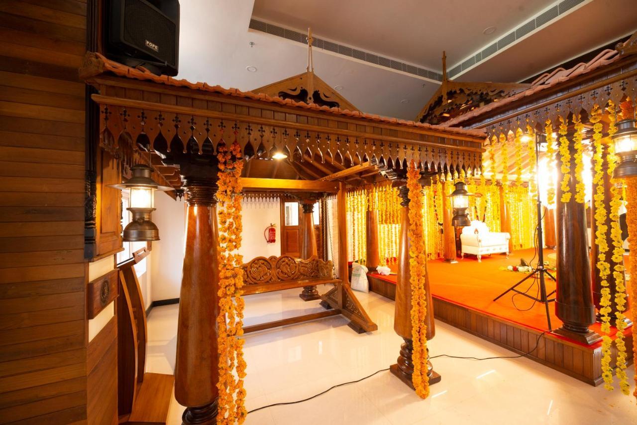 Hotel Guruvayur Darshan Buitenkant foto