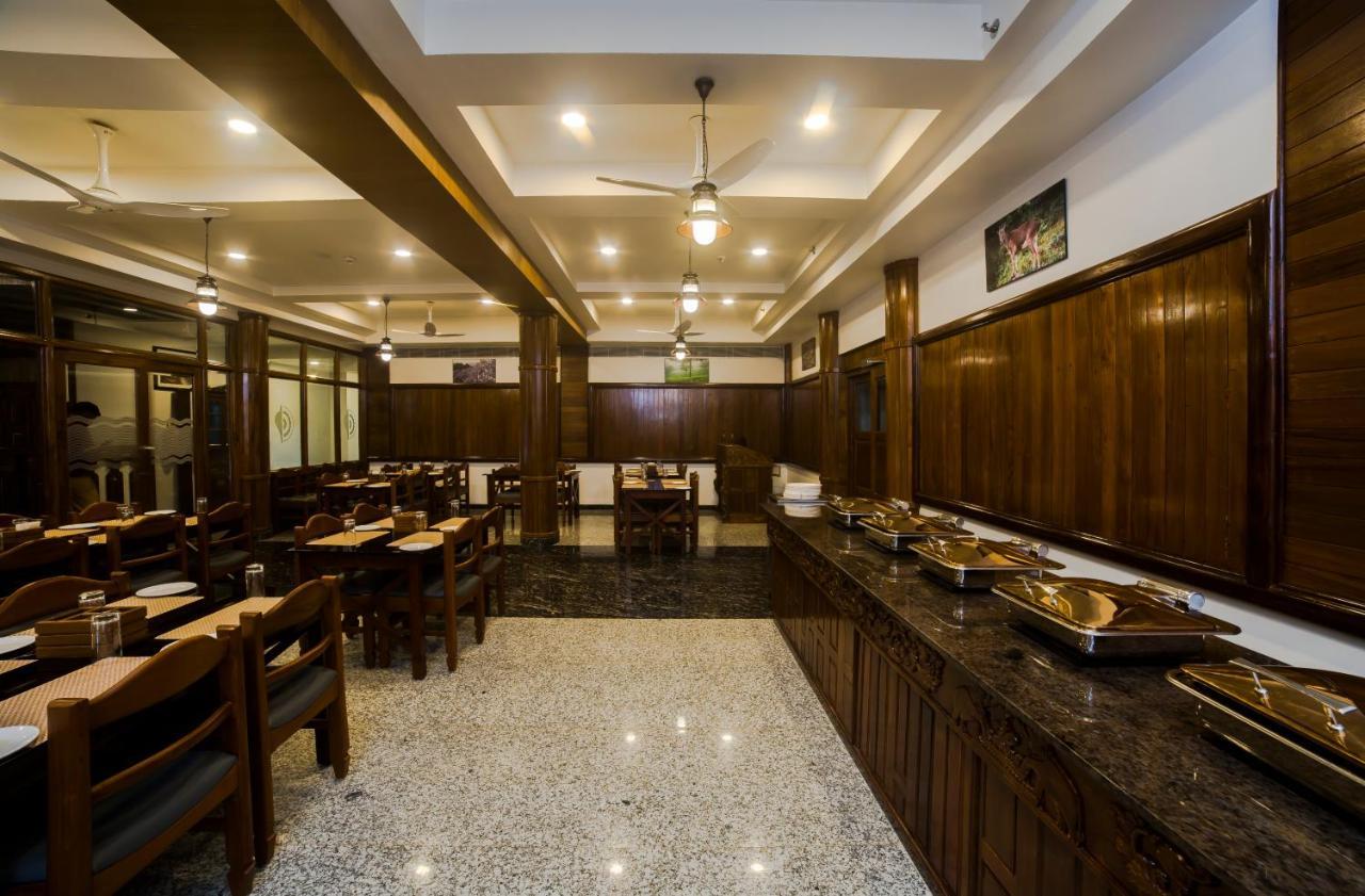 Hotel Guruvayur Darshan Buitenkant foto